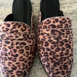 Leopard Banana Republic Women’s Mule Loafers